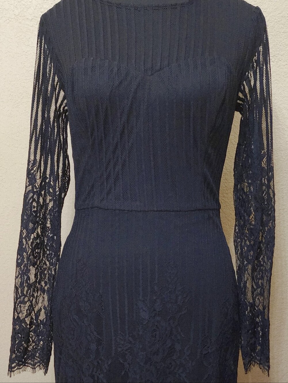 GUESS Elegant Black Lace Sheer Long-Sleeve Dress